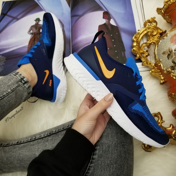 nike odyssey react flyknit 2 gold